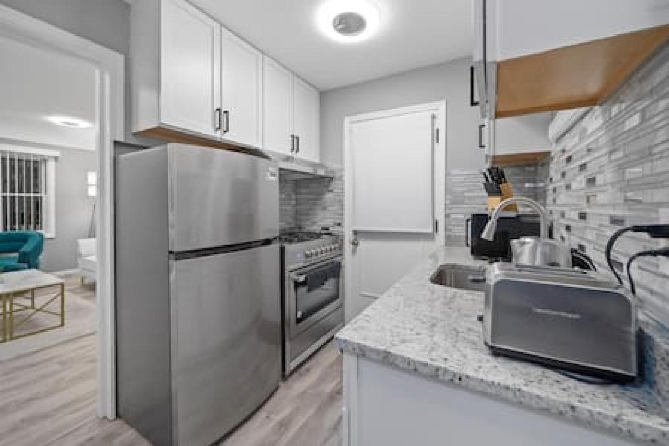 Urban Elegance Retreat In Downtown Rochester Buitenkant foto